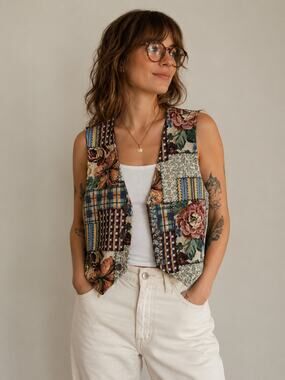 Rafaella Vintage Floral Patchwork Tapestry Vest GrannyCore  Satin Back Large